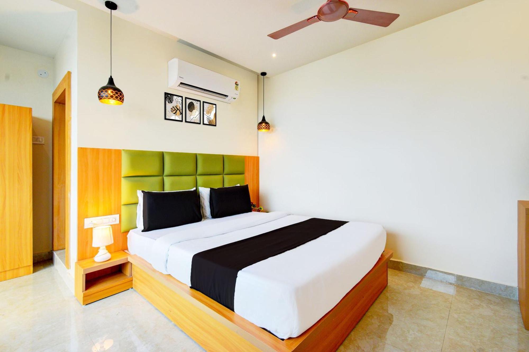 Hotel O Svs Suites Luxury Rooms Trimulgherry Extérieur photo