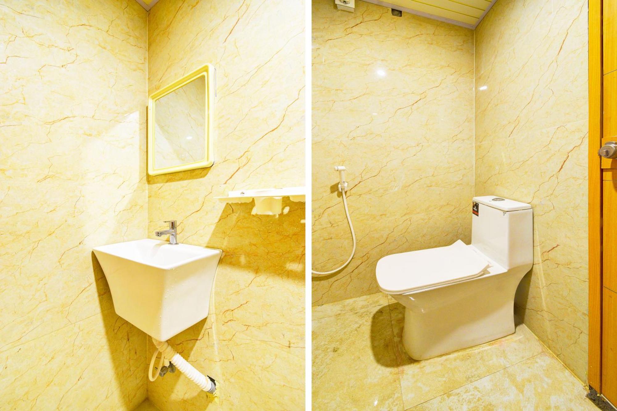 Hotel O Svs Suites Luxury Rooms Trimulgherry Extérieur photo